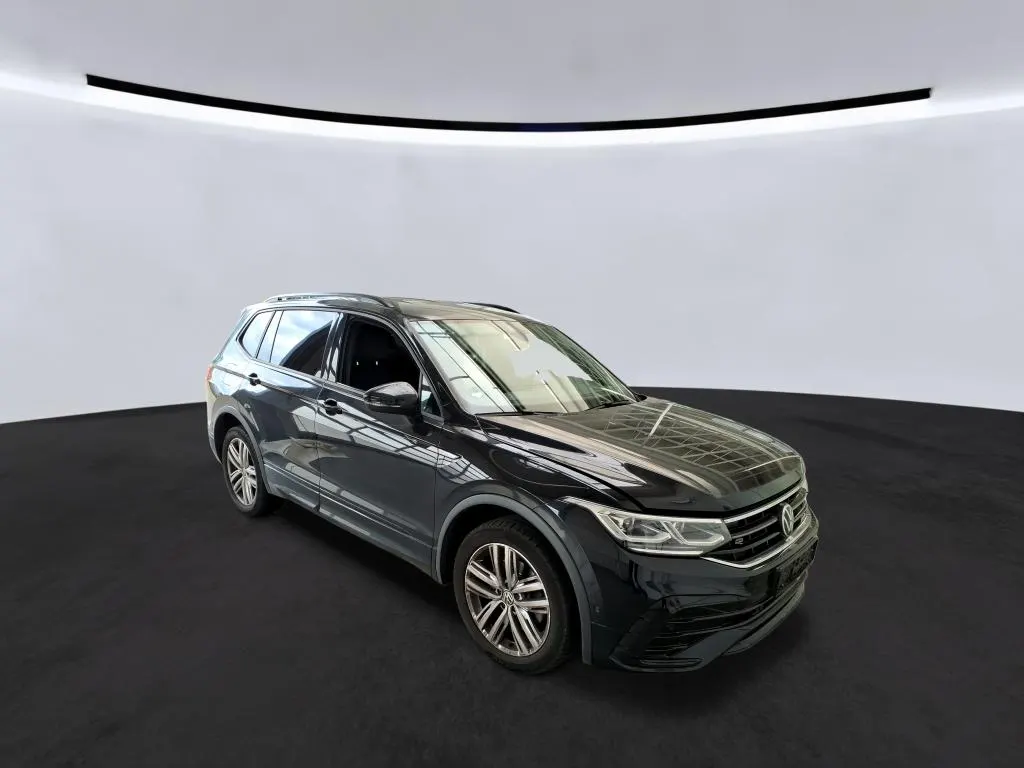 Volkswagen Tiguan Allspace 2.0 TDI R-Line - 4Motion - Diesel - Automatic - 200 hp - 80.459 km