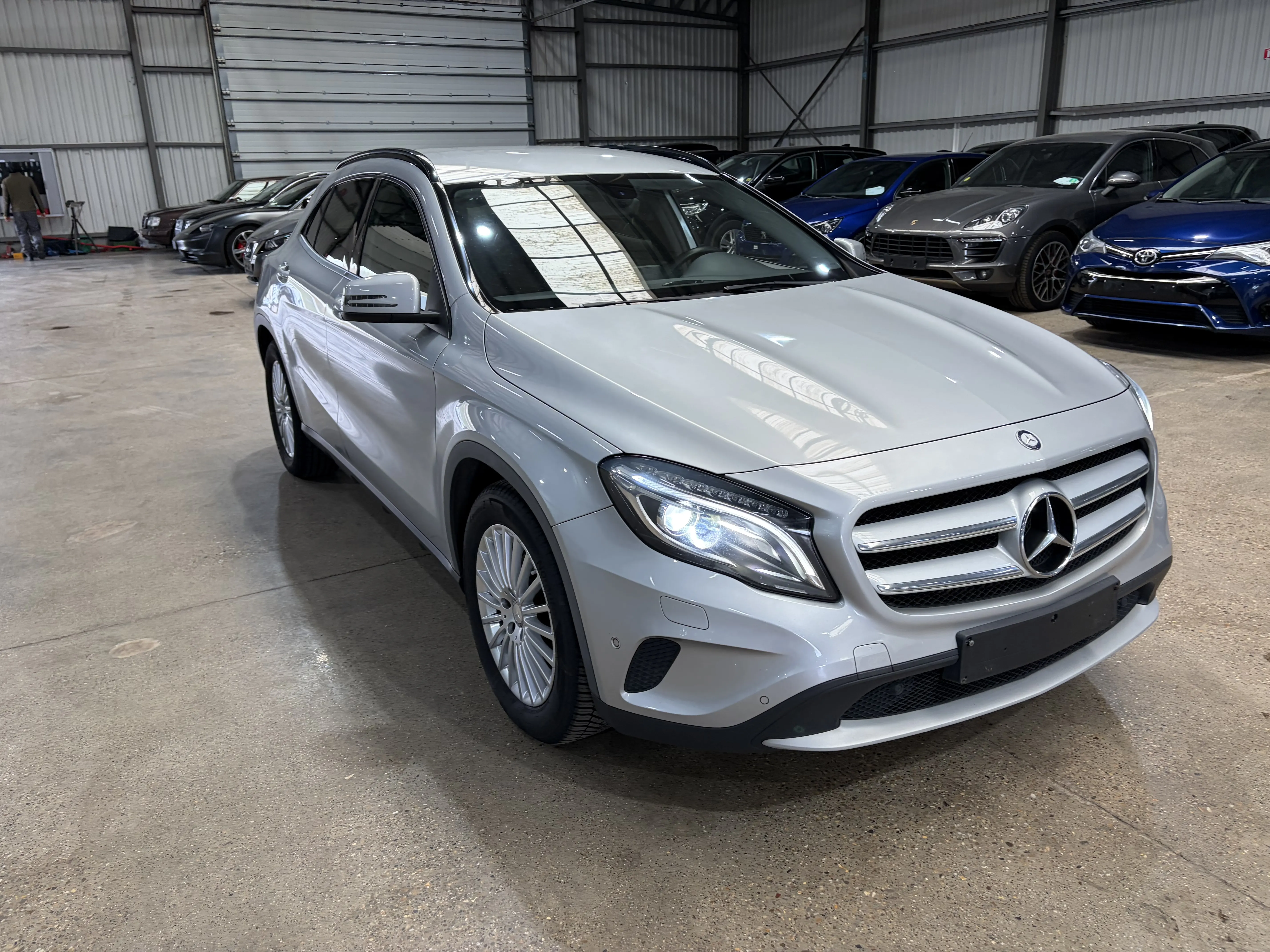 Mercedes-Benz GLA-Class