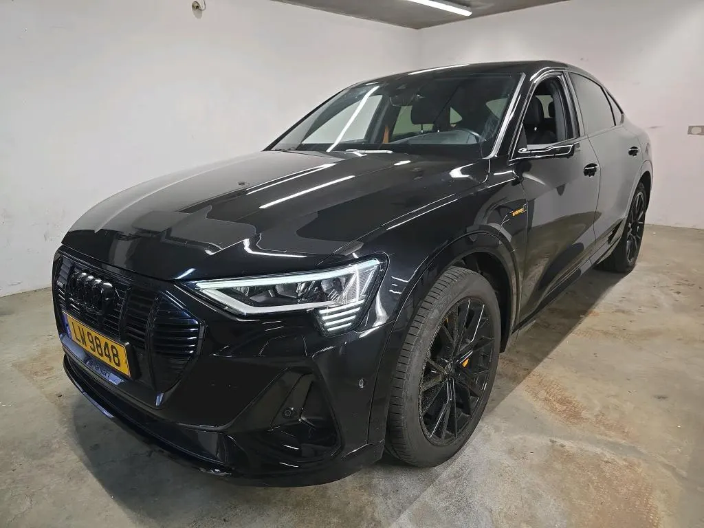 Audi E-Tron Sportback 55 S Edition - Quattro - Electric - Automatic - 408 hp - 123.263 km