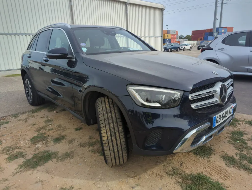 Mercedes-Benz GLC 300e Business Line - 4-Matic - Hybrid - Automatic - 211 hp - 152.543 km