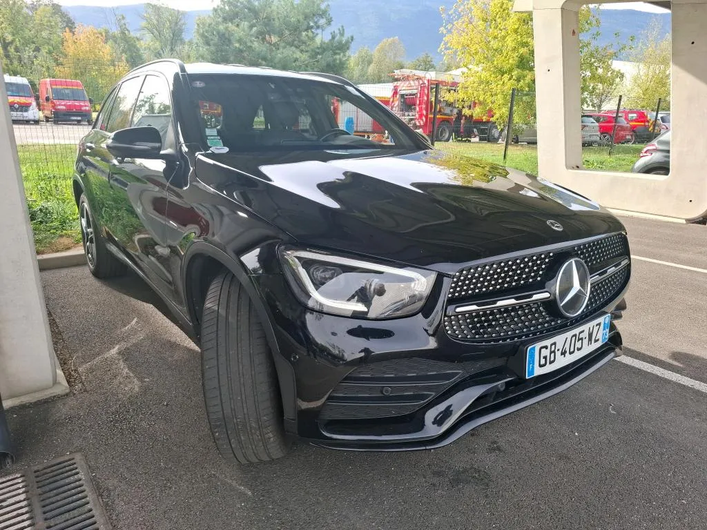 Mercedes-Benz GLC 300de AMG Line - 4-Matic - Hybrid - Automatic - 306 hp - 192.479 km