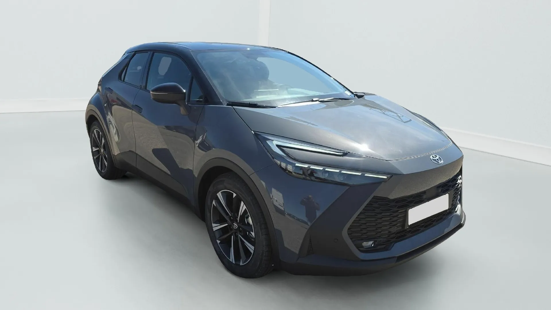 Toyota C-HR 1.8 Design - Hybrid - Automatic - 98 hp - 50 km