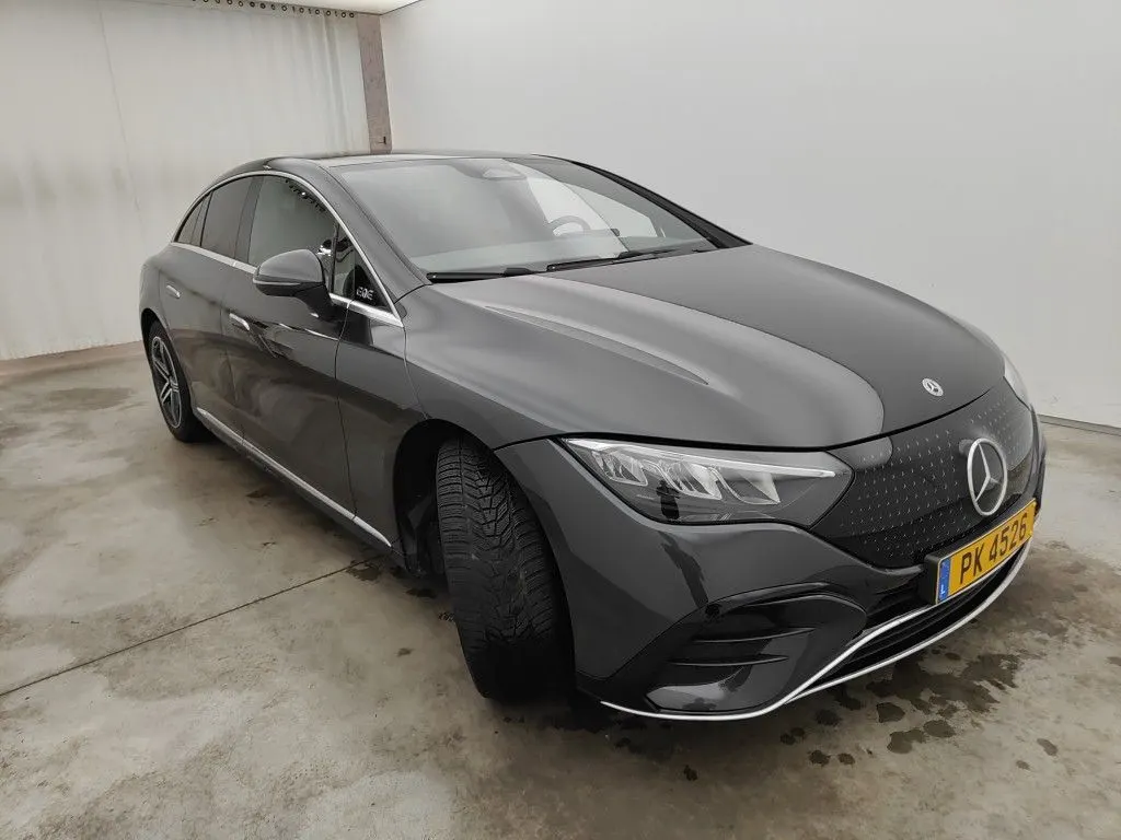 Mercedes-Benz EQE 300 AMG Line - Electric - Automatic - 245 hp - 45.204 km