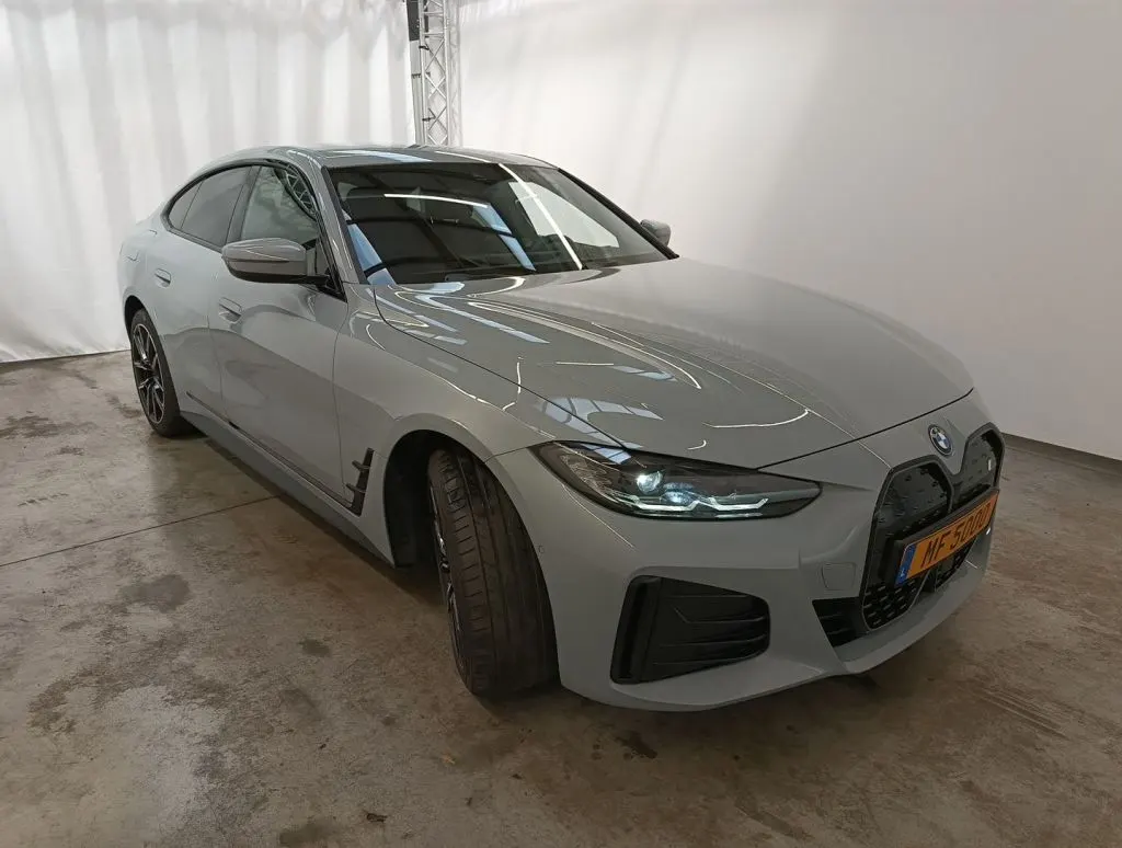 BMW i4 40 M Sport - Electric - Automatic - 340 hp - 52.767 km