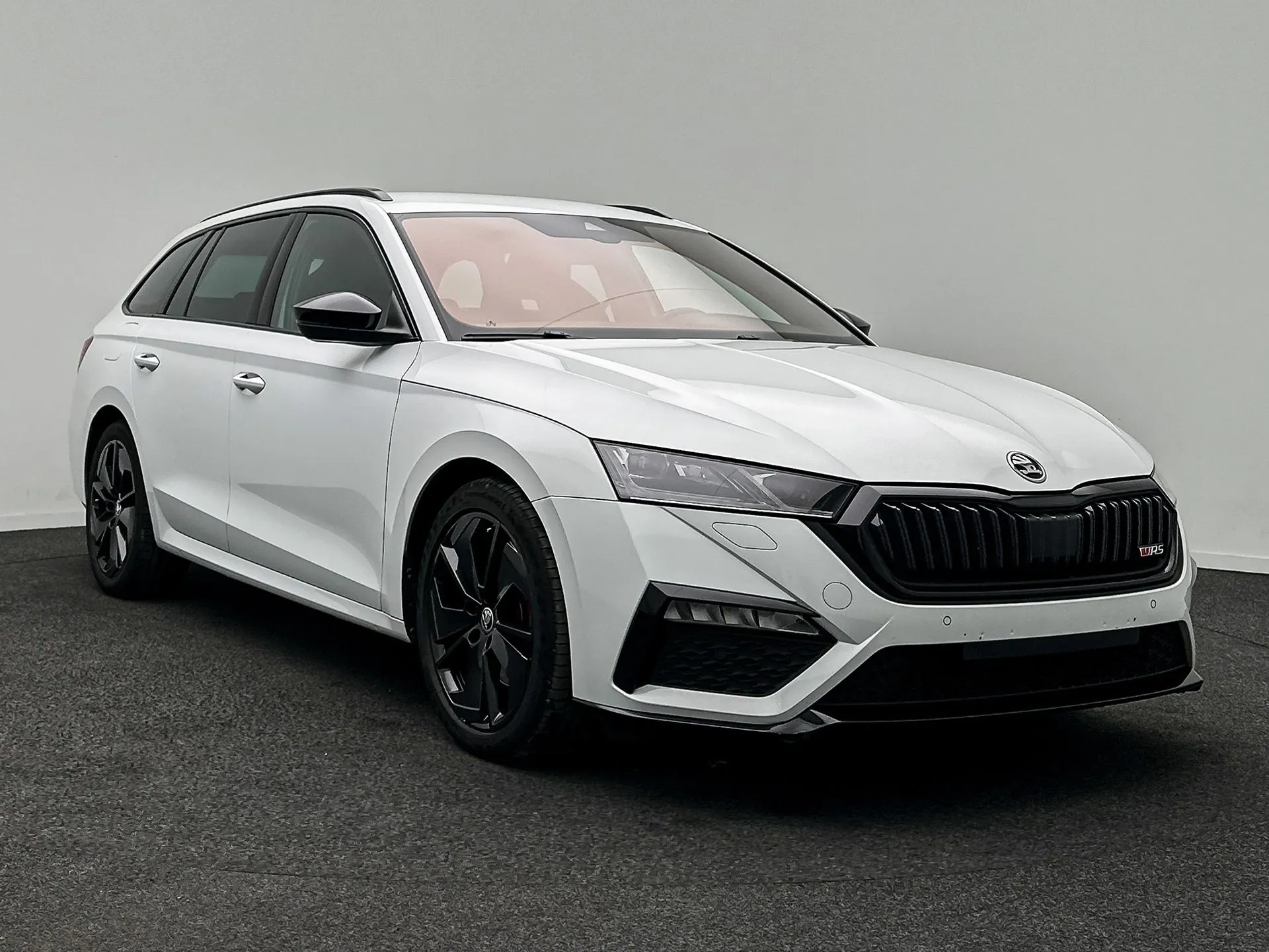 Skoda Octavia Combi RS 2.0 - Diesel - Automatic - 200 hp - 158.653 km