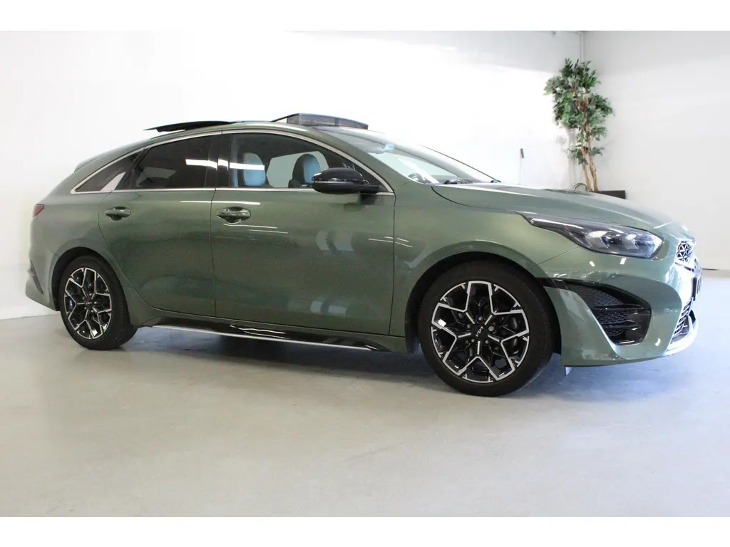 Kia ProCeed 1.0 T-GDI GT Line - Petrol - Manual - 120 hp - 180.786 km