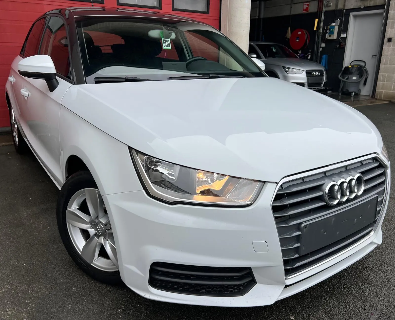 Audi A1