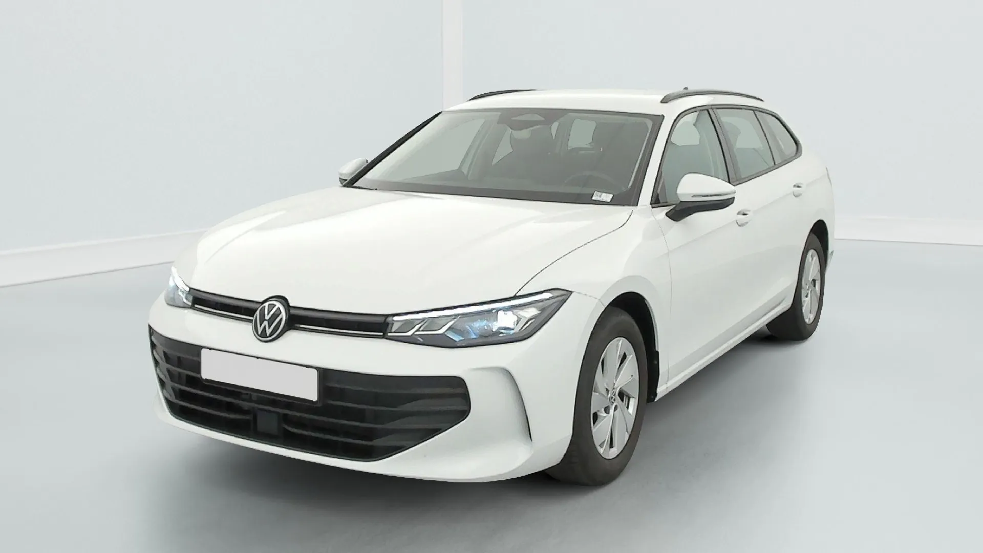 Volkswagen Passat 1.5 eTSI - Petrol - Automatic - 150 hp - 33.321 km