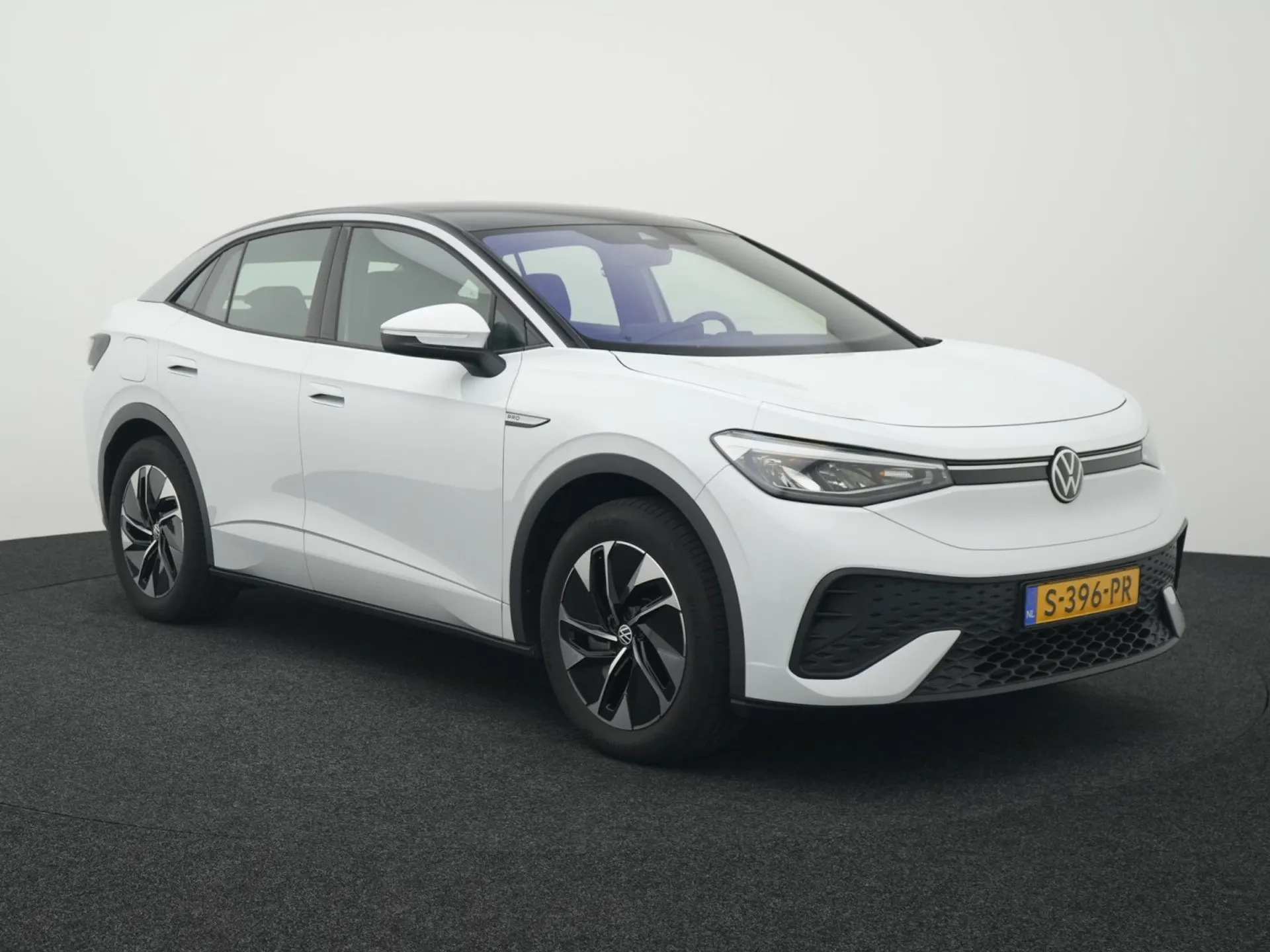 Volkswagen ID.5 77 kWh Pro - Electric - Automatic - 174 hp - 72.381 km