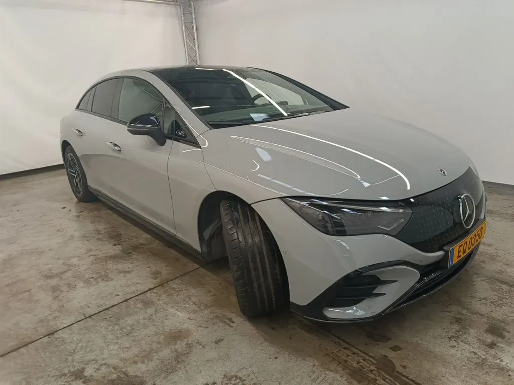 Mercedes-Benz EQE 350 AMG Line - Electric - Automatic - 292 hp - 85.873 km