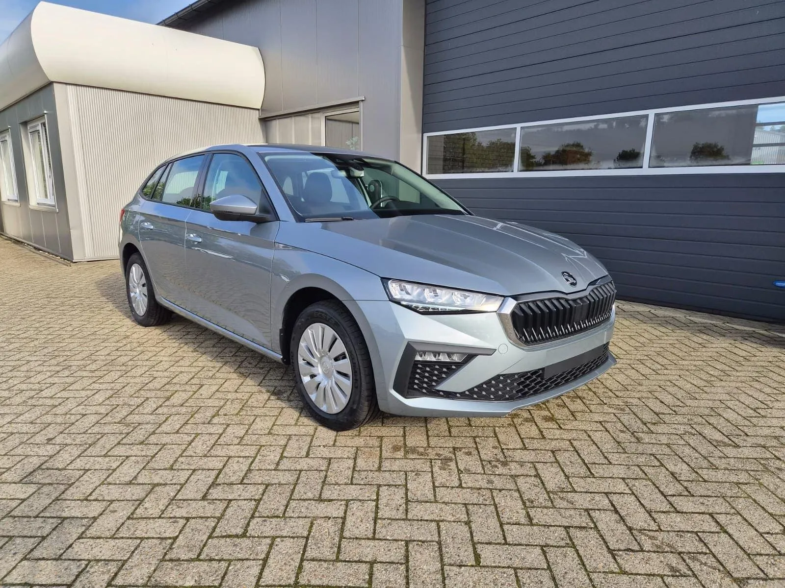 Skoda Scala 1.0 Selection  - Petrol - Automatic - 116 hp - 50 km