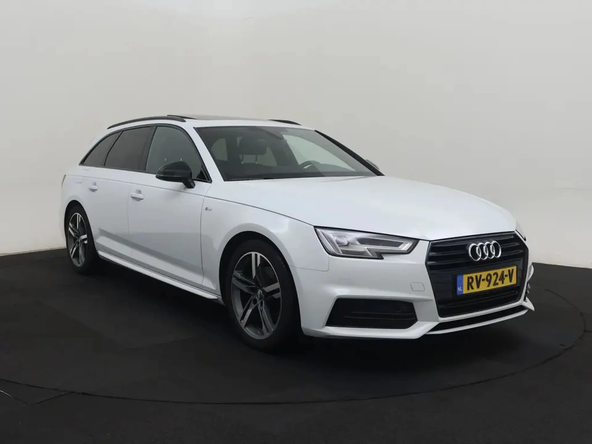 Audi A4 Avant 1.4 TFSI S Line - Petrol - Automatic - 150 hp - 228.718 km