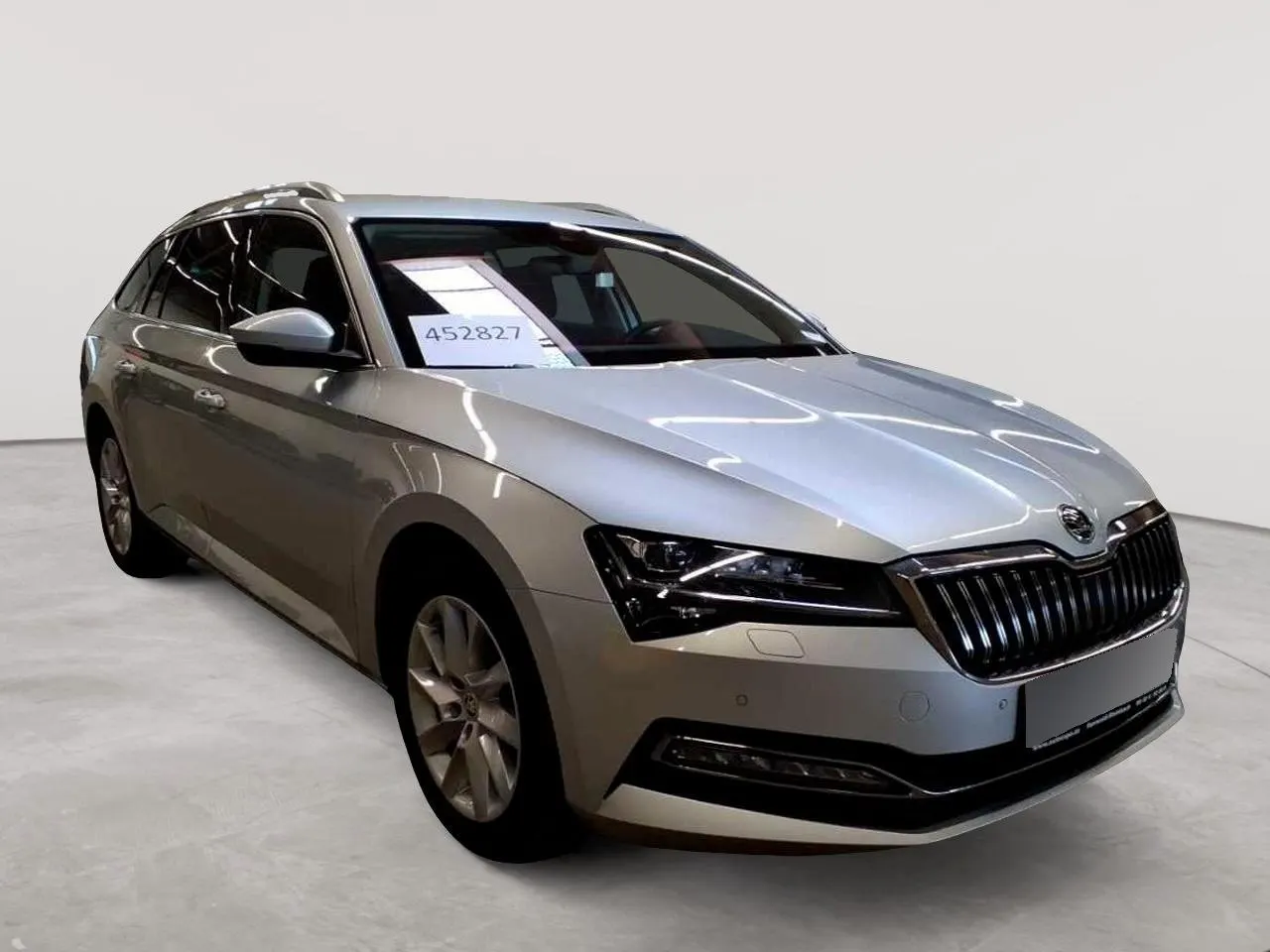 Skoda Superb Combi 2.0 TDI Style - Diesel - Automatic - 200 hp - 114.883 km