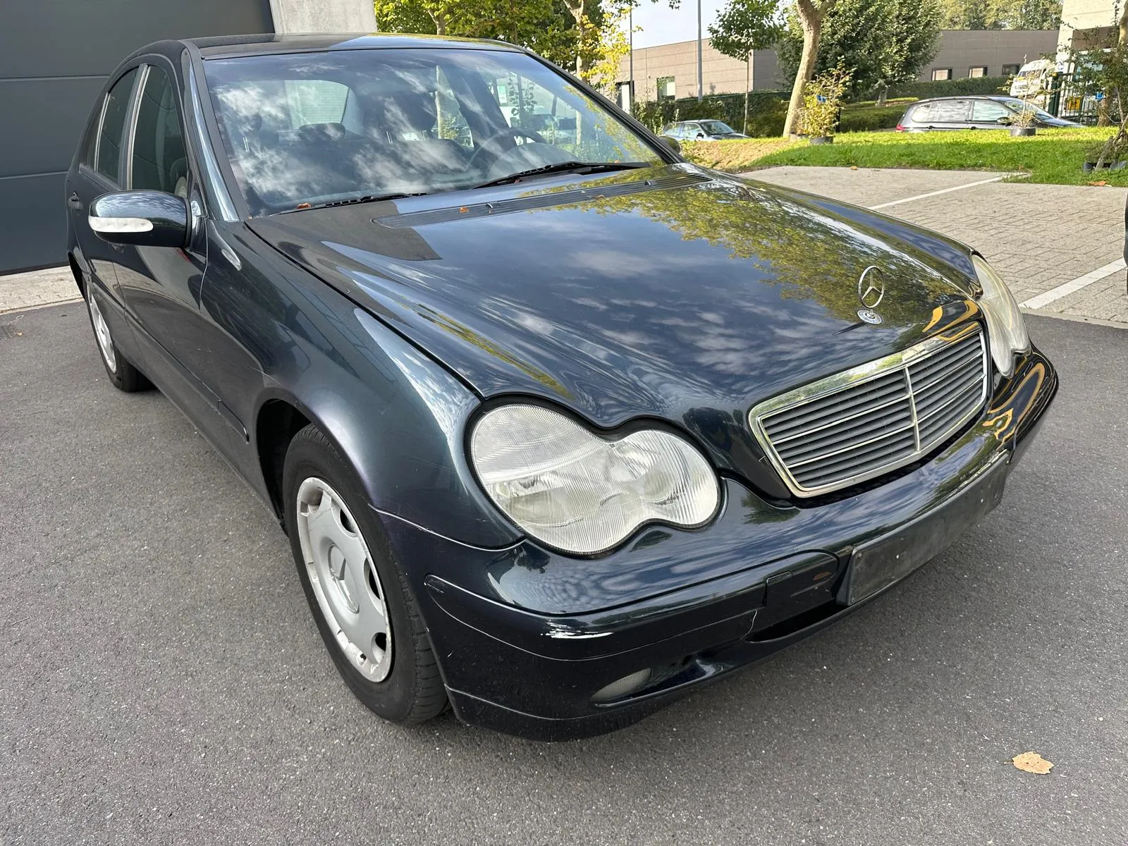 Mercedes-Benz C-Class