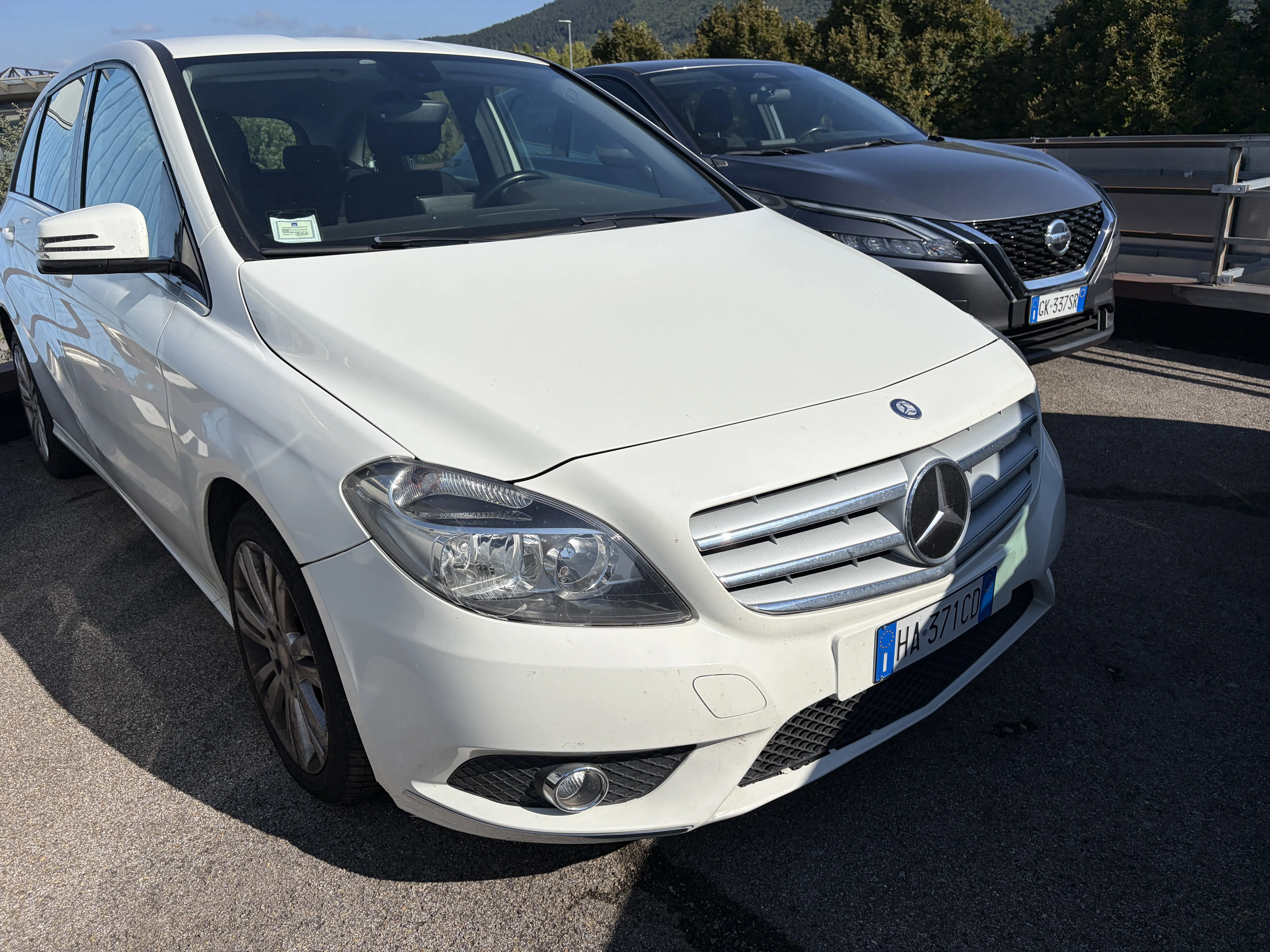 Mercedes-Benz B 180d Business - Diesel - Automatic - 109 hp - 241.995 km