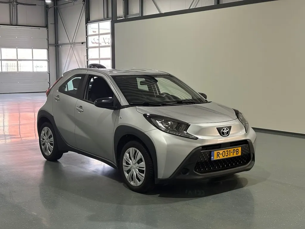 Toyota Aygo 1.0 VVT-i - Petrol - Manual - 72 hp - 81.804 km