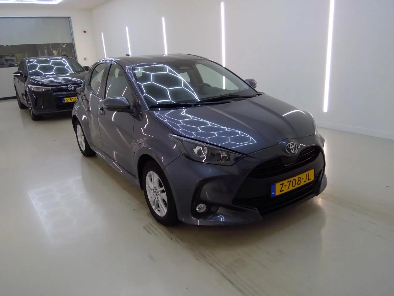 Toyota Yaris 1.5 Active - Hybrid - Automatic - 92 hp - 42.076 km