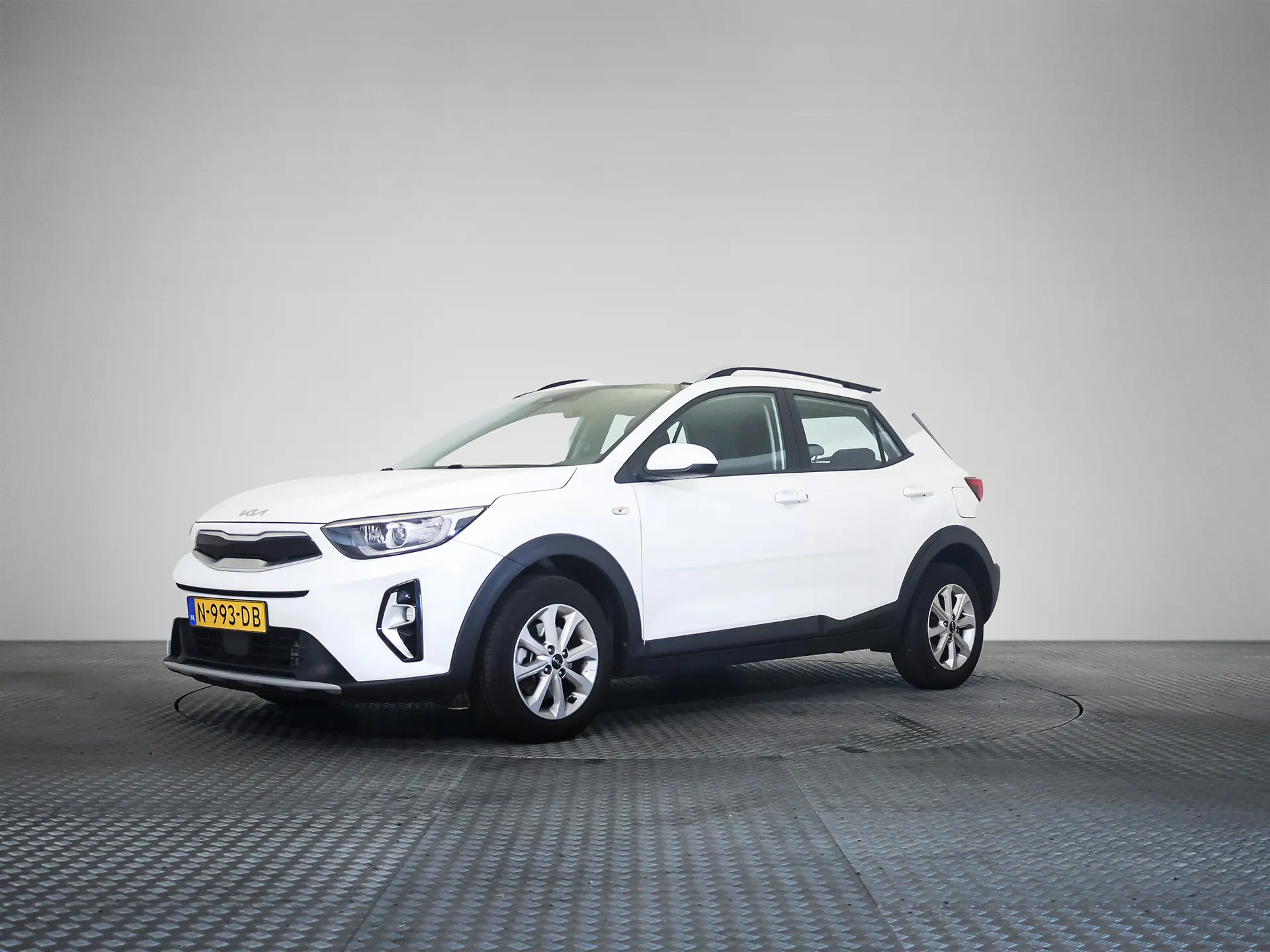 Kia Stonic 1.0 T-GDI DynamicLine - Petrol - Manual - 99 hp - 39.268 km