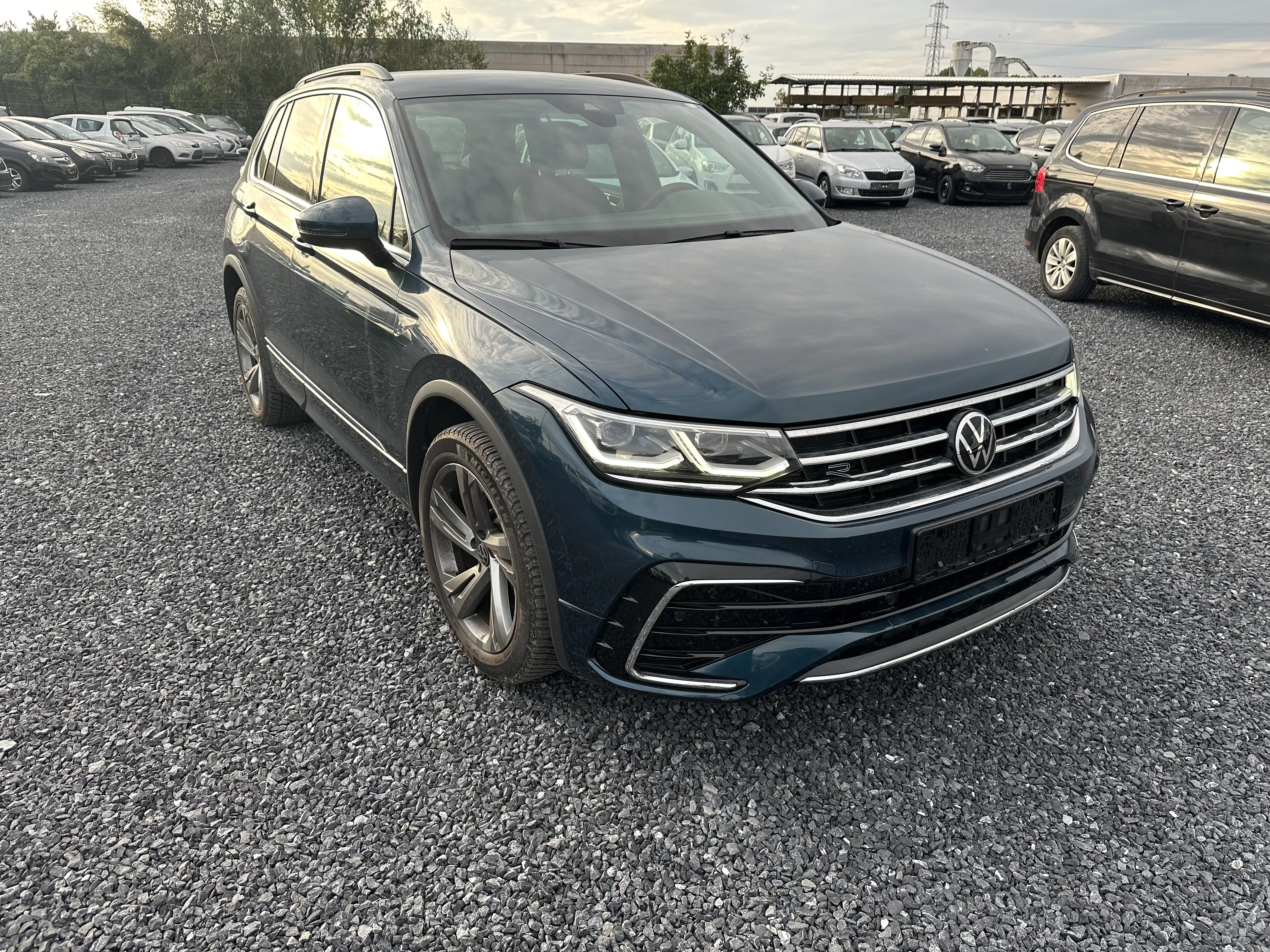 Volkswagen Tiguan 1.4 R-Line - Hybrid - Automatic - 150 hp - 49.811 km