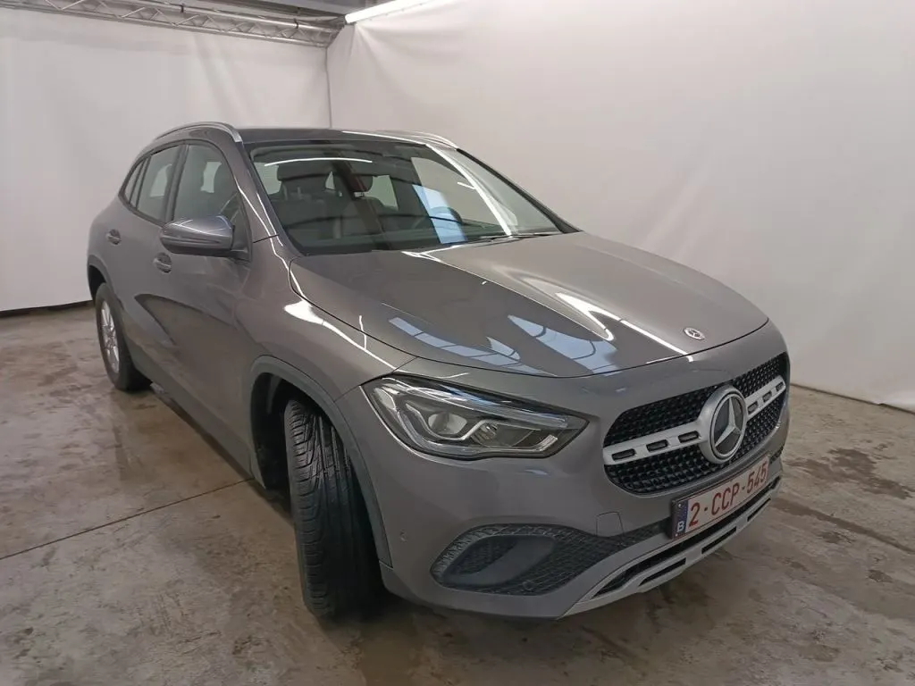 Mercedes-Benz GLA 180 - Petrol - Automatic - 136 hp - 132.488 km
