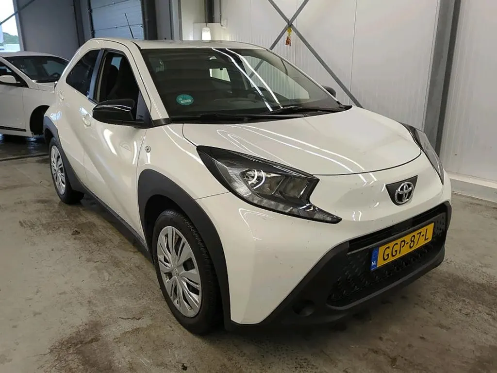 Toyota Aygo 1.0 VVT-i - Petrol - Manual - 72 hp - 31.242 km
