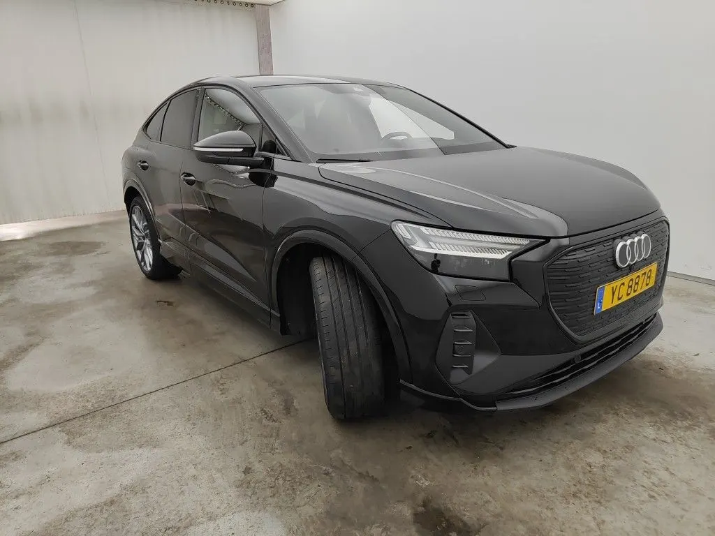 Audi Q4 E-tron Sportback 50 S Line - Electric - Automatic - 299 hp - 95.791 km