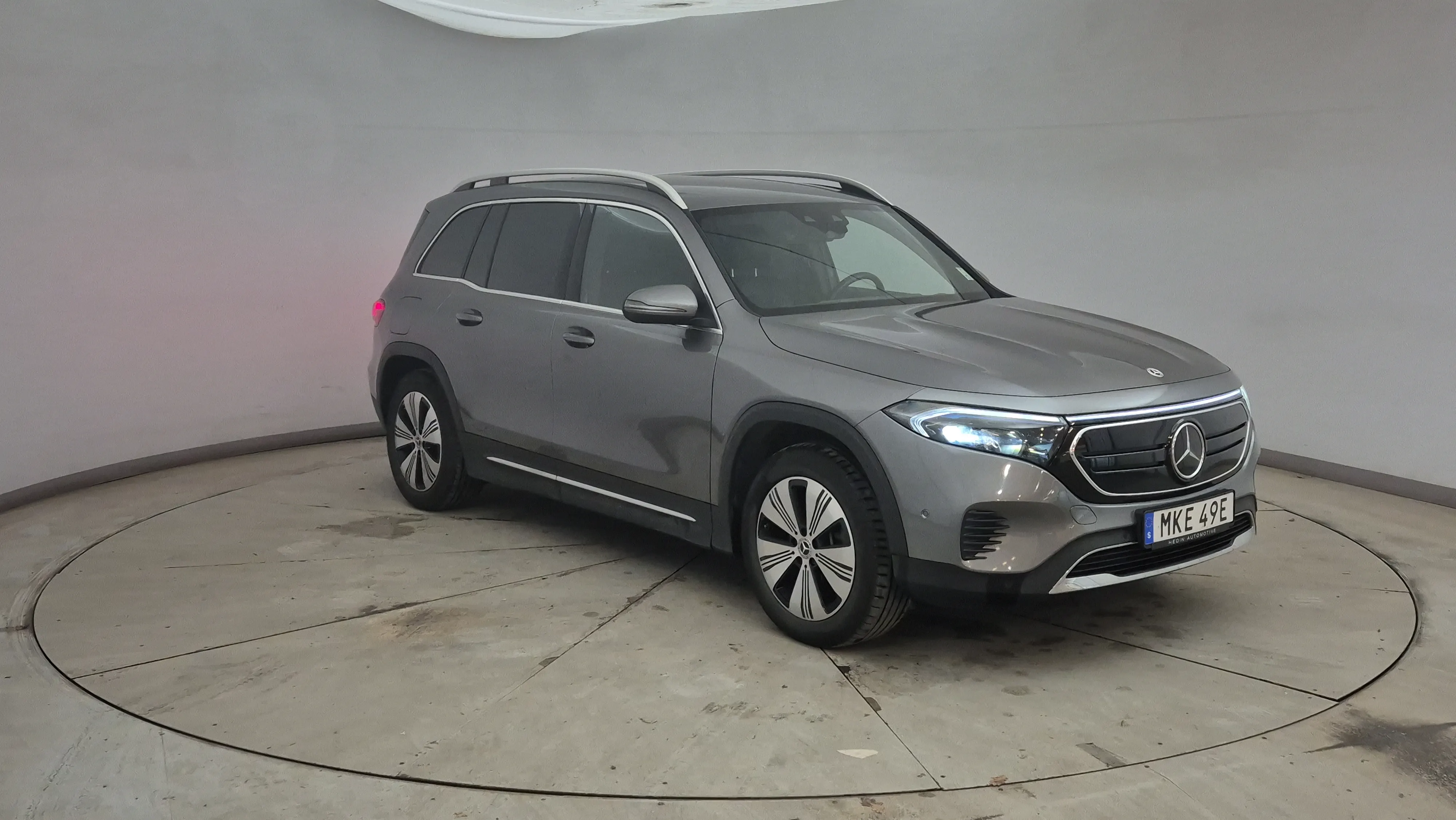 Mercedes-Benz EQB 300 - 4-Matic - Electric - Automatic - 228 hp - 96.464 km