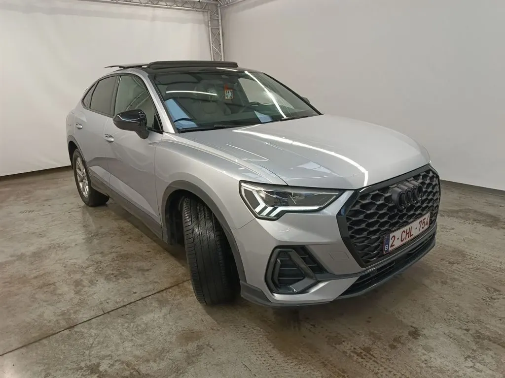 Audi Q3 Sportback 35 TDI Attraction - Diesel - Automatic - 150 hp - 74.016 km