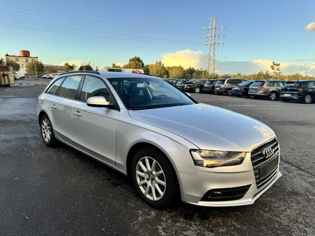 Audi A4 Avant 2.0 - Diesel - Manual - 136 hp - 234.308 km