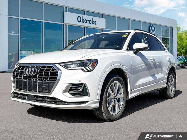 Audi 2025 Audi Q3 BASE