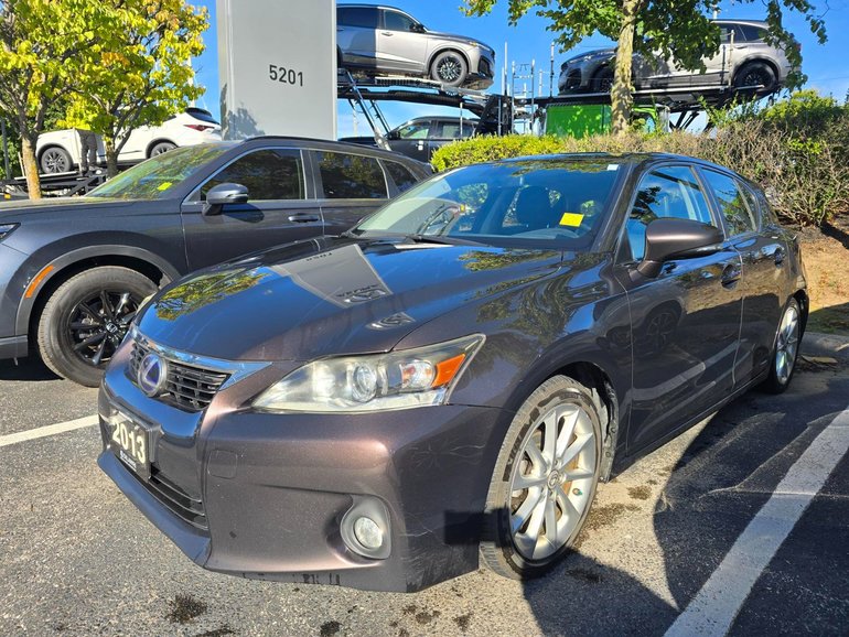 Lexus CT200h